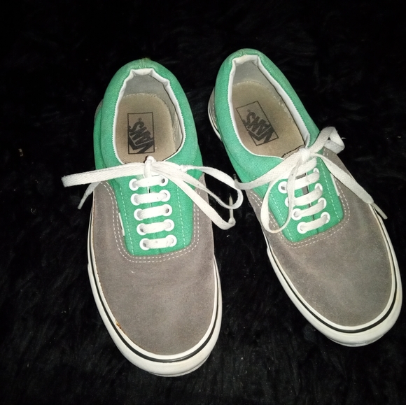 Vintage vans - Picture 1 of 4